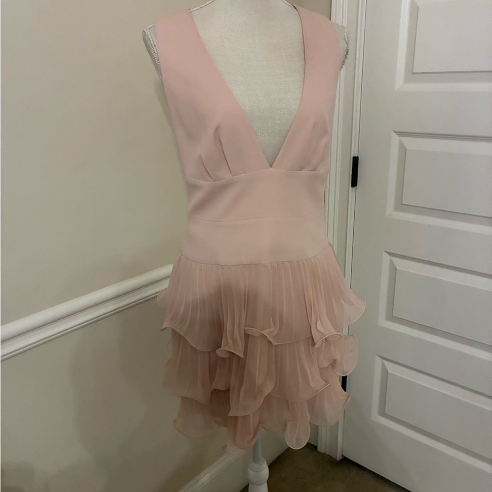 Elegant Blush Pink Sleeveless Dress